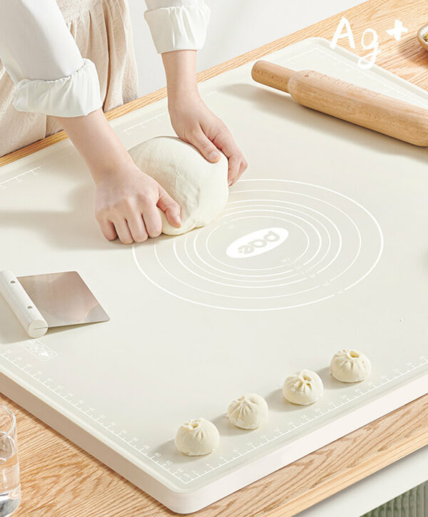 Food Grade Kneading Rolling Dough Thicken Silicone Non-stick Non-slip Pastry Mat Board with Measurement