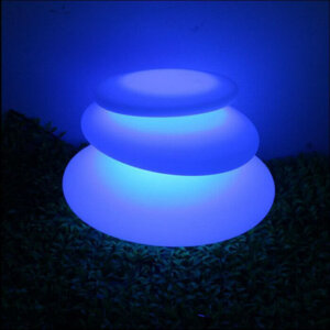 Rockpile Garden Lamp 6