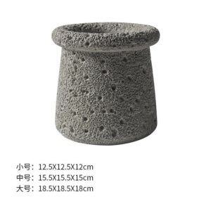 Concrete flower pot 3